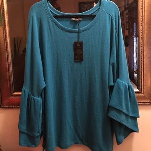New Diane Gilman Tiered Bell Sleeve Sweater